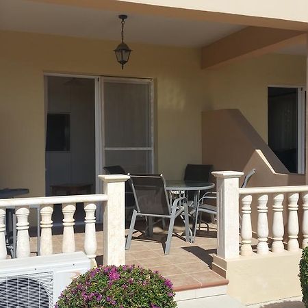 Panorama Court Apartment Paphos Bagian luar foto