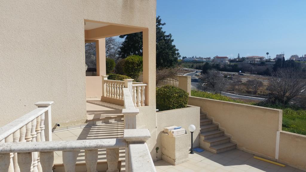Panorama Court Apartment Paphos Bagian luar foto