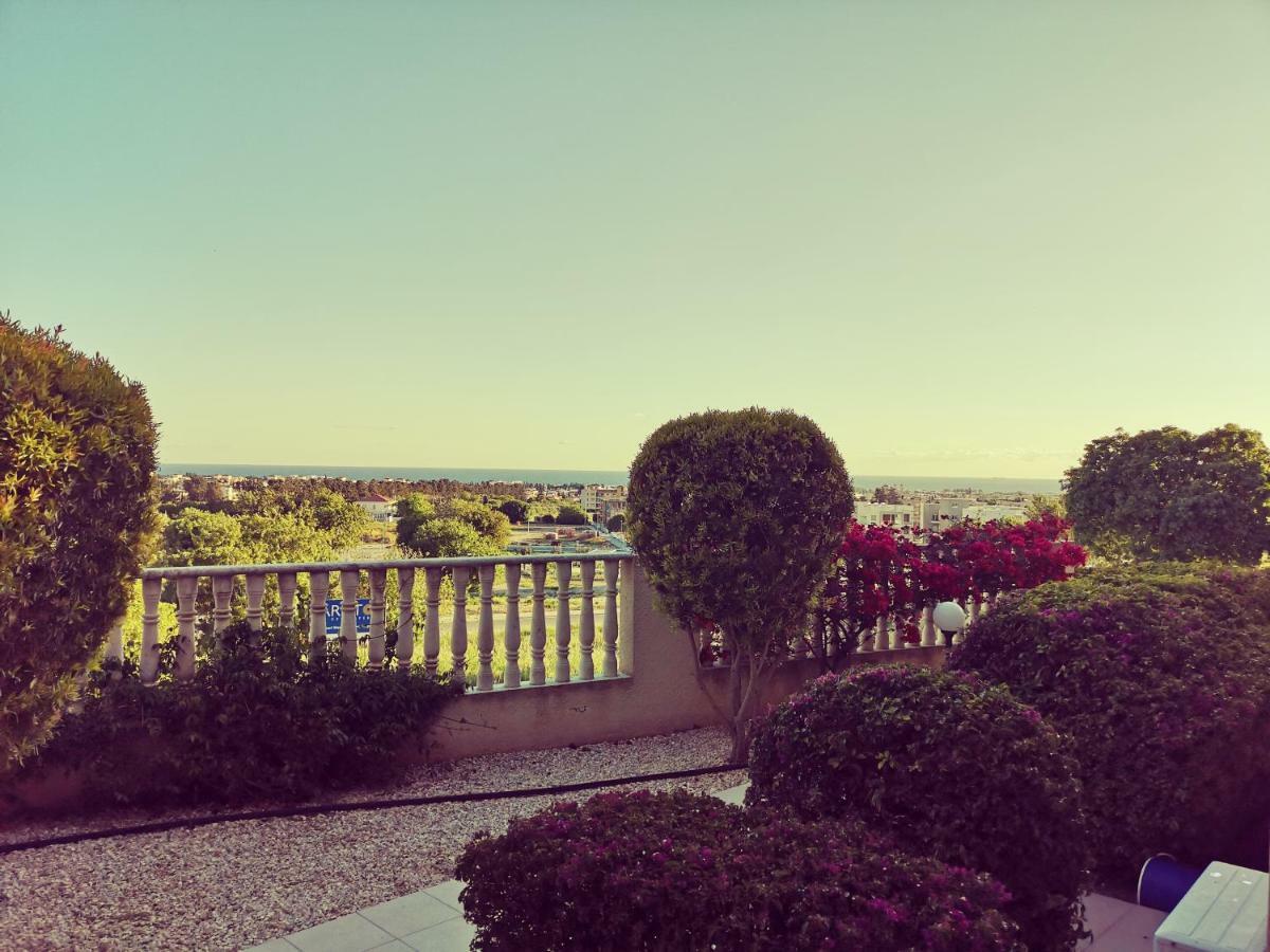 Panorama Court Apartment Paphos Bagian luar foto